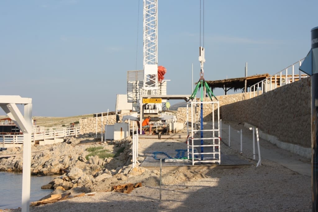 Bungee Jumping am Zrce Beach